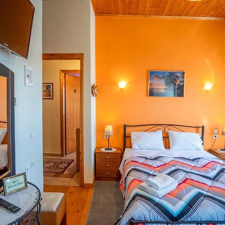 Gkoura Hotel Сирако Екстериор снимка