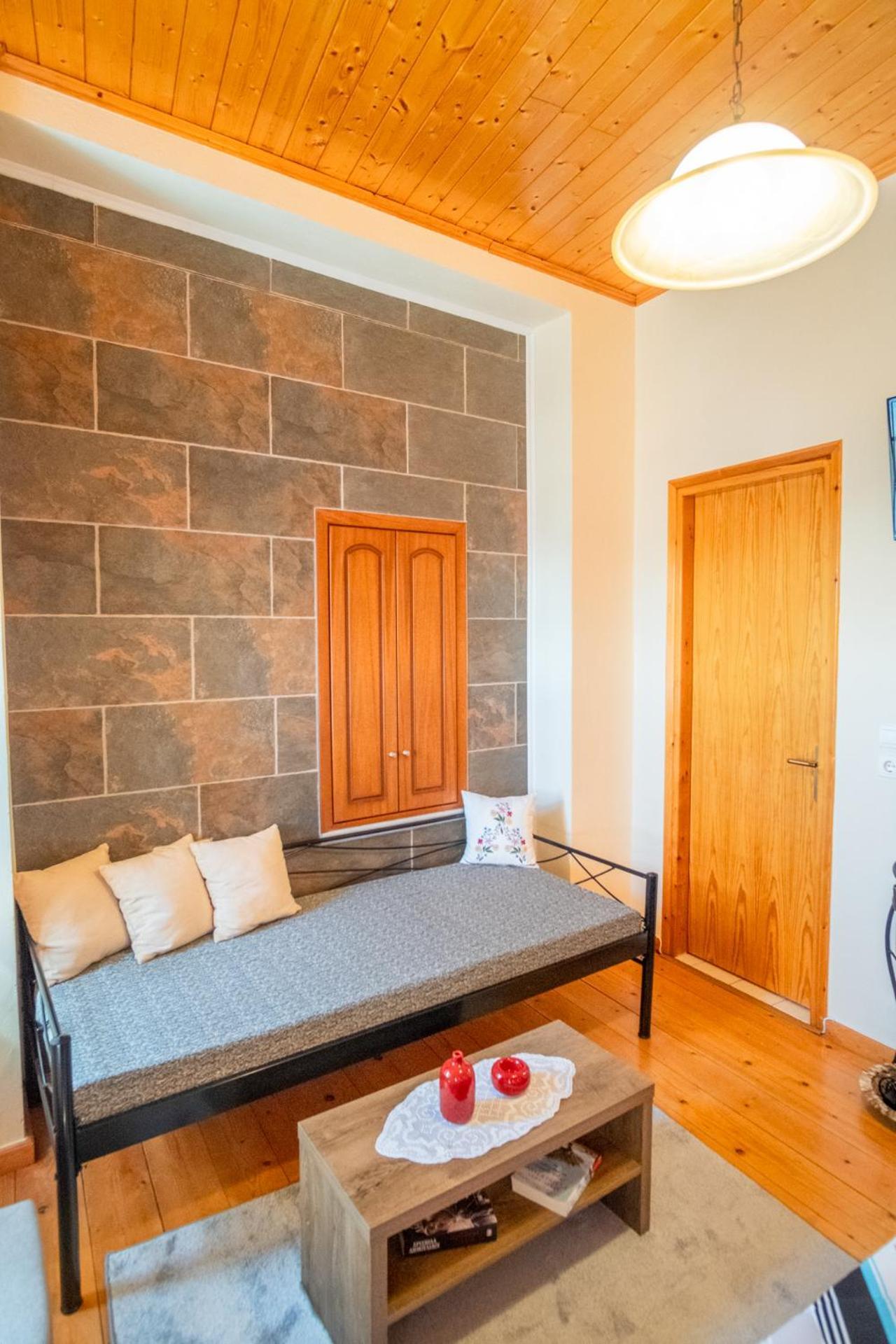 Gkoura Hotel Сирако Екстериор снимка