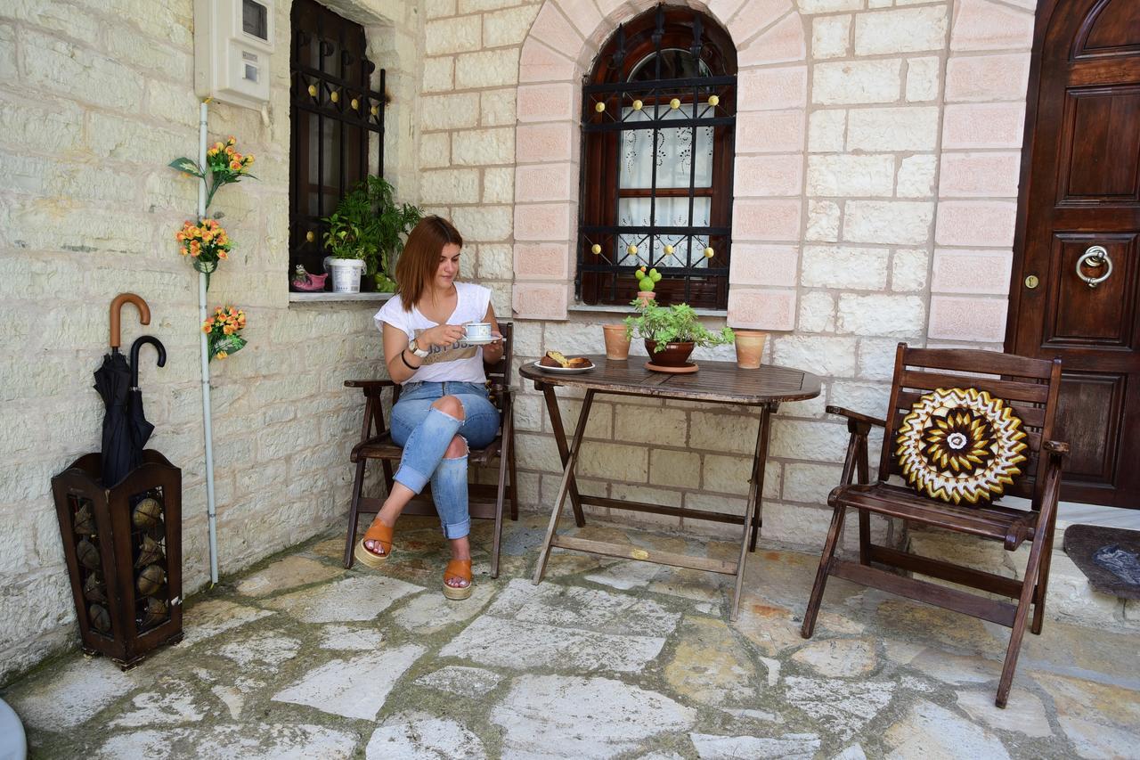 Gkoura Hotel Сирако Екстериор снимка