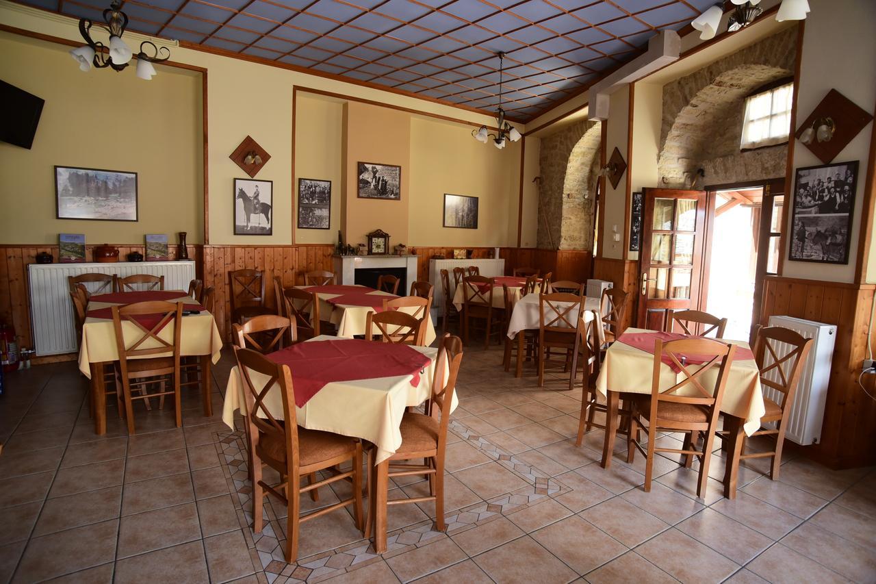Gkoura Hotel Сирако Екстериор снимка